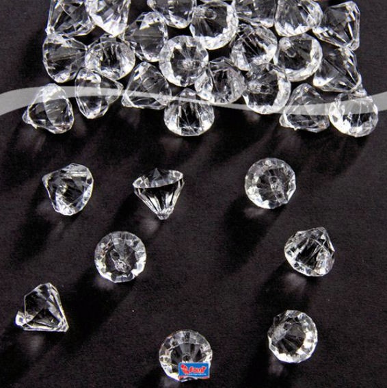 'Tisch Diamanten' ca. 12 x 12 mm, transparent-klar, ca. 28 g-Pack.